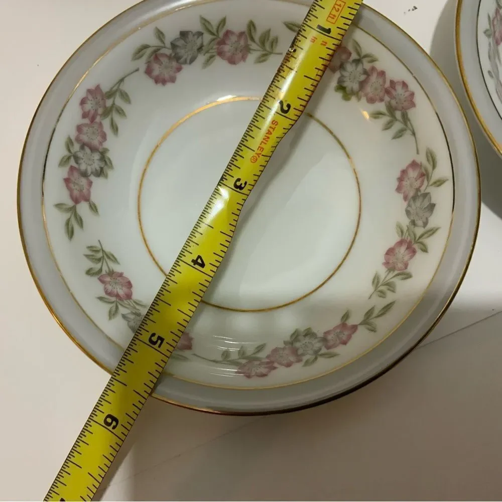 Noritake 5433 Berry Sauce Bowls Set of 4 VTG Dark Pink and Gray Floral Japan G5